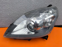 Load image into Gallery viewer, Frontscheinwerfer Opel Zafira B 13252470 Xenon Links Scheinwerfer Headlight