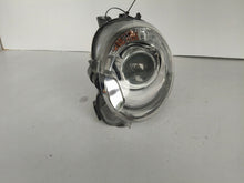 Laden Sie das Bild in den Galerie-Viewer, Frontscheinwerfer Fiat 500 52059135 Xenon Links Scheinwerfer Headlight SCH1699290458td