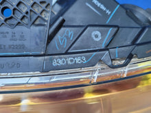 Load image into Gallery viewer, Frontscheinwerfer Mitsubishi L200 8301D153 Ein Stück (Rechts oder Links)