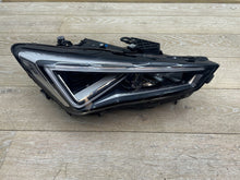 Laden Sie das Bild in den Galerie-Viewer, Frontscheinwerfer Seat Leon 5FG941008H LED Rechts Scheinwerfer Headlight