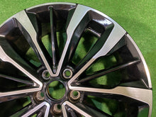 Laden Sie das Bild in den Galerie-Viewer, 1x Alufelge 18 Zoll 7.0" 5x108 47 5ET M1TC-AA Ford Puma Rim Wheel FEL2927665382jj