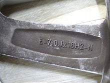 Laden Sie das Bild in den Galerie-Viewer, 1x Alufelge 18 Zoll 7.0" 5x112 43ET Glanz Silber 83A601025G Audi Q3 Rim Wheel FEL1499554167rs