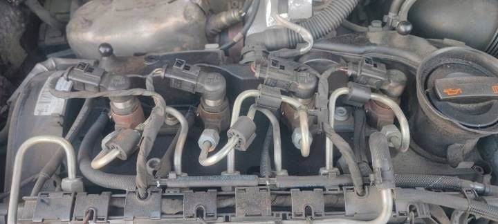 Motor Audi A3 CAYC 1.6 TDI 105PS 77kW 210TKm 2010 Diesel Engine Komplett MOT1684084545sc