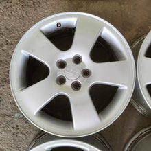 Load image into Gallery viewer, 1x Alufelge 16 Zoll 6.5&quot; 5x100 42ET Silber 8L0601025K Audi Rim Wheel