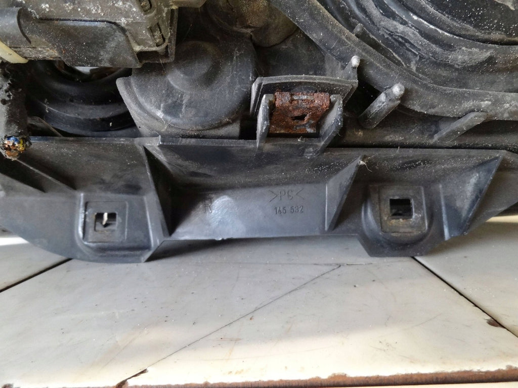 Frontscheinwerfer BMW 5 E39 Xenon Rechts Scheinwerfer Headlight