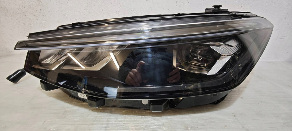 Frontscheinwerfer VW Passat 3J1941005 LED Links Scheinwerfer Headlight SCH9072109294ze
