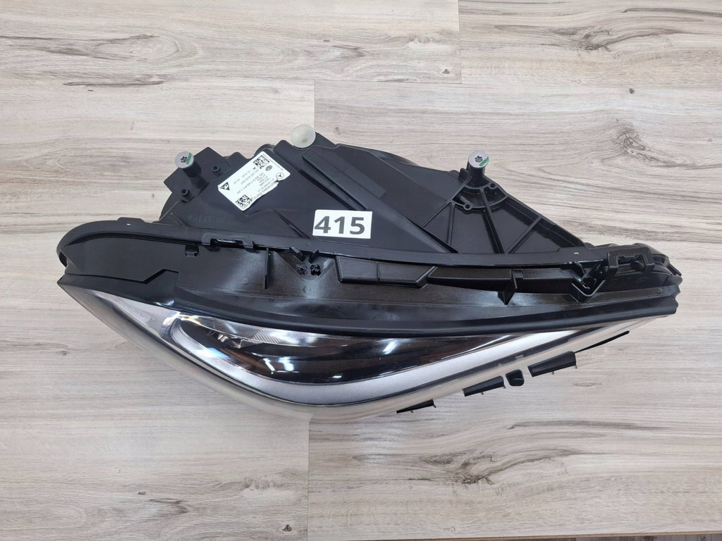 Frontscheinwerfer Mercedes-Benz Cla C118 A1189062000 Rechts Headlight SCH5541134093xr