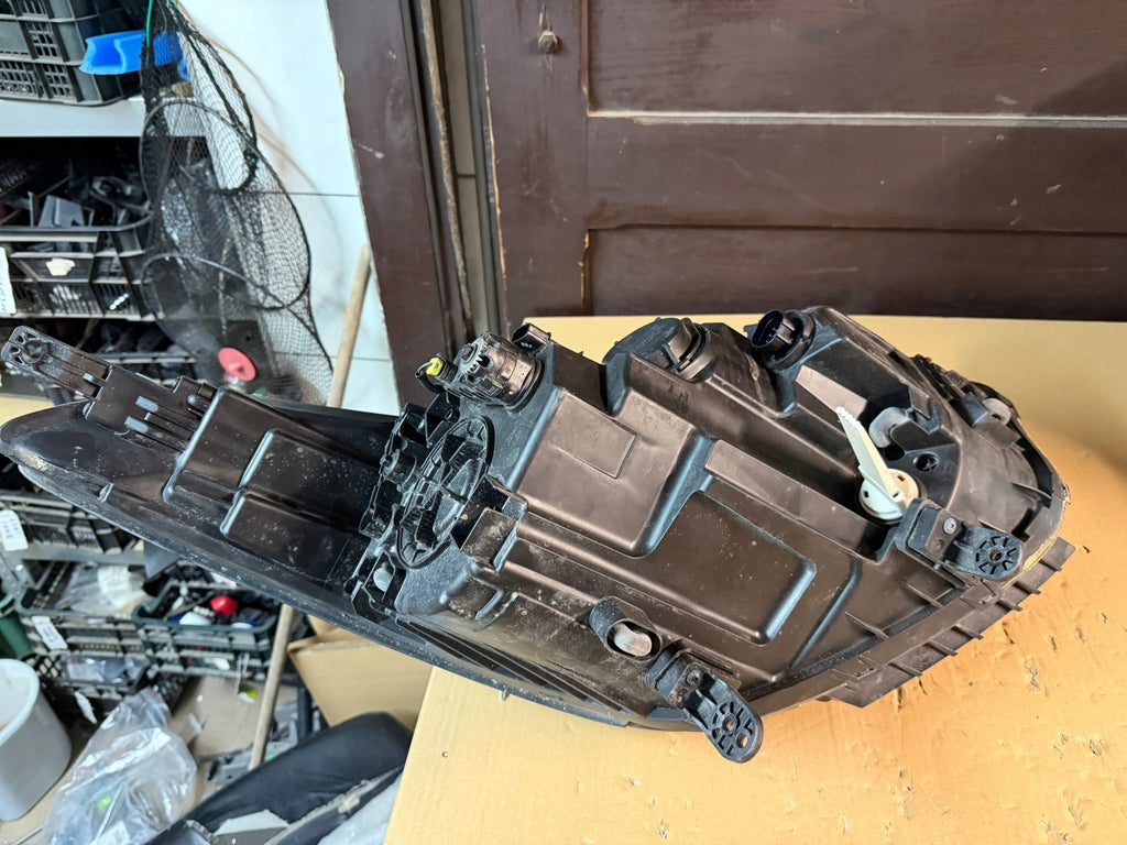 Frontscheinwerfer Hyundai I I40 Links Scheinwerfer Headlight SCH1628078958bn