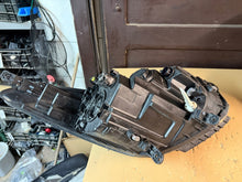 Laden Sie das Bild in den Galerie-Viewer, Frontscheinwerfer Hyundai I I40 Links Scheinwerfer Headlight SCH1628078958bn