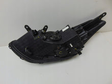 Laden Sie das Bild in den Galerie-Viewer, Frontscheinwerfer Hyundai I30 92102-A6100 Rechts Scheinwerfer Headlight SCH1311524161un