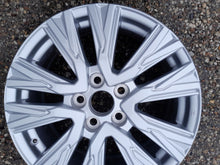 Load image into Gallery viewer, 1x Alufelge 17 Zoll 7.0" 5x114.3 50ET Glanz Schwarz PW4570D007 Toyota Rim Wheel FEL2225541338xa