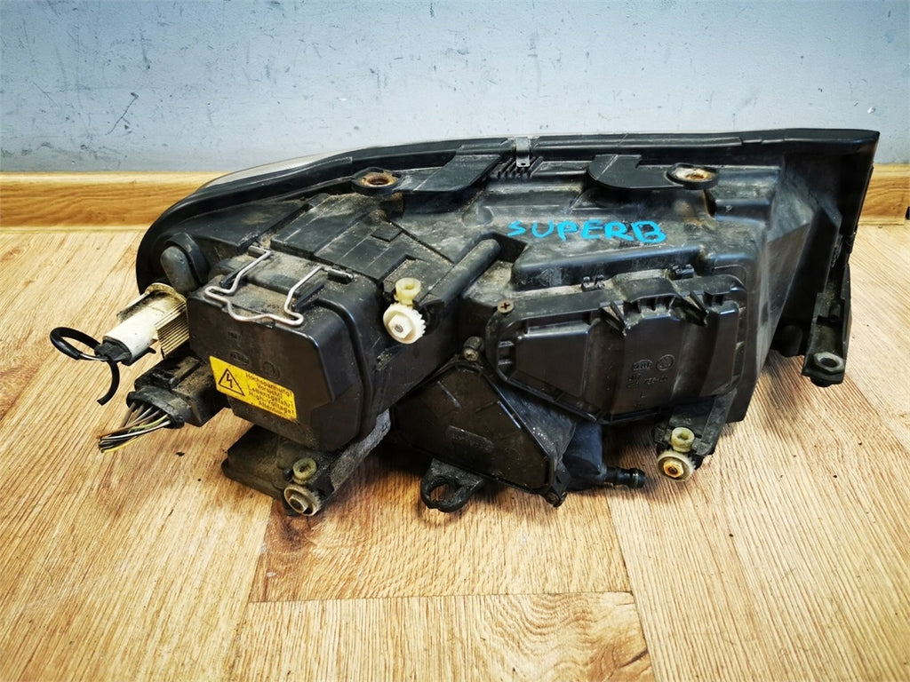 Frontscheinwerfer Skoda Superb I Links Scheinwerfer Headlight