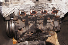 Laden Sie das Bild in den Galerie-Viewer, Motor Renault Koleos II M9R868 2.0 DCI 177PS 130kW 2017 Diesel Engine Unkomplett MOT1129870069bw