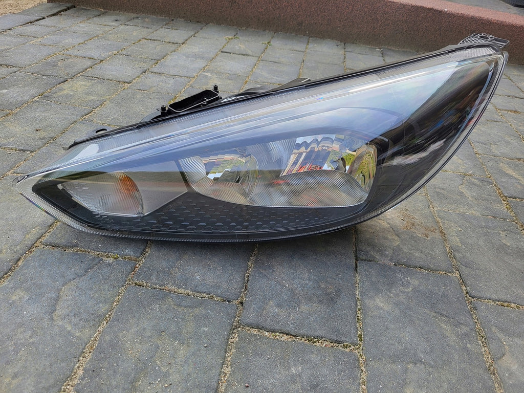 Frontscheinwerfer Ford Focus F1EB13W0301 Links Scheinwerfer Headlight