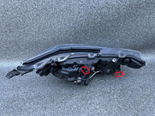 Laden Sie das Bild in den Galerie-Viewer, Frontscheinwerfer Toyota V I Full LED Links Scheinwerfer Headlight SCH4048352755bs