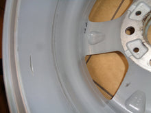 Load image into Gallery viewer, 1x Alufelge 16 Zoll 7.0" 5x120 37ET Silber 6796237 BMW 3 F30 F31 4 F33 Rim Wheel FEL6541538504sa
