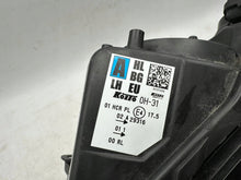 Laden Sie das Bild in den Galerie-Viewer, Frontscheinwerfer Toyota Aygo X 02A29316 Links Scheinwerfer Headlight SCH1691574544fh