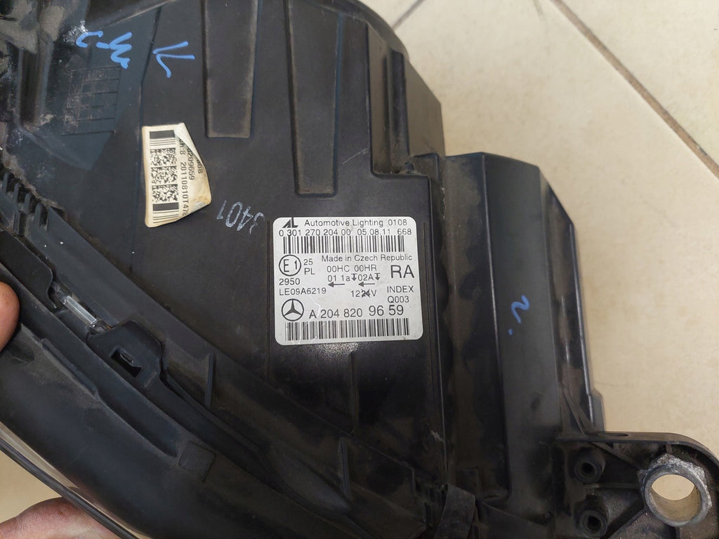 Frontscheinwerfer Mercedes-Benz W204 A2048209559 A2048209659 Ein Satz Headlight SCH4606940017yv