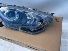 Laden Sie das Bild in den Galerie-Viewer, Frontscheinwerfer Toyota Yaris 81130K0060 Rechts Scheinwerfer Headlight SCH5231370193ii