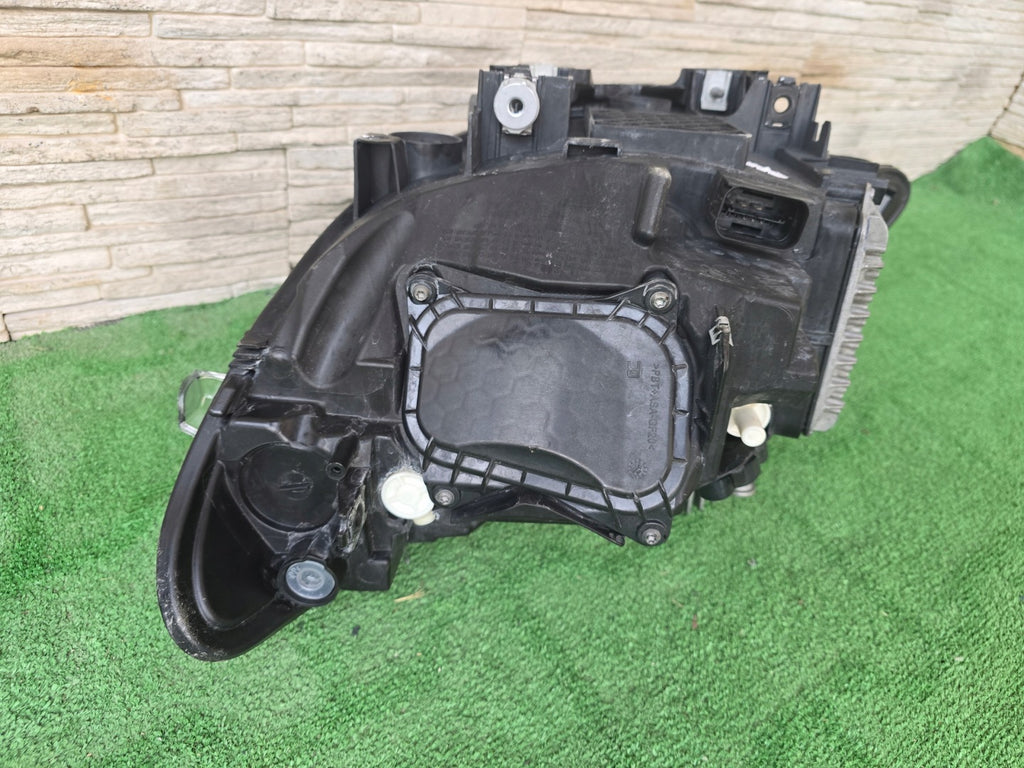 Frontscheinwerfer BMW 2 F22 F23 8738686 LED Rechts Scheinwerfer Headlight SCH1061772419nm