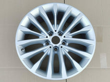 Laden Sie das Bild in den Galerie-Viewer, 1x Alufelge 18 Zoll 6863418 BMW 5 G31 G30 Rim Wheel FEL8245126746ry