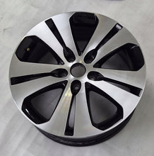Load image into Gallery viewer, 1x Alufelge 18 Zoll 7.0" 5x114.3 40 5ET 52910-3U300 Kia Sportage Rim Wheel FEL4297743006ki
