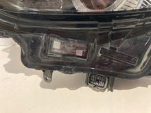 Laden Sie das Bild in den Galerie-Viewer, Frontscheinwerfer Mazda 3 Bp BCJH-51040 Full LED Links Scheinwerfer Headlight SCH1757625592bf