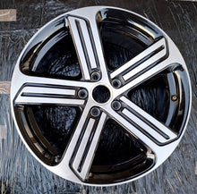 Laden Sie das Bild in den Galerie-Viewer, 1x Alufelge 18 Zoll 7.5" 5x112 49ET Glanz Schwarz 5G0601025AG VW I Rim Wheel FEL7331657899uo
