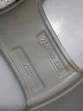 Laden Sie das Bild in den Galerie-Viewer, 1x Alufelge 17 Zoll 7.5" 5x112 45ET 8K0601025CE Audi A4 B8 Rim Wheel FEL3485836908vn