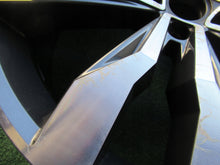 Load image into Gallery viewer, 1x Alufelge 20 Zoll 8.5&quot; 5x112 38ET Glanz Grau 5NN601025E Mg Tiguan Rim Wheel