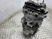 Laden Sie das Bild in den Galerie-Viewer, Motor Peugeot 2008 II 10Z1AF 1.2 2023 Benzin Engine Unkomplett MOT3176686430dw