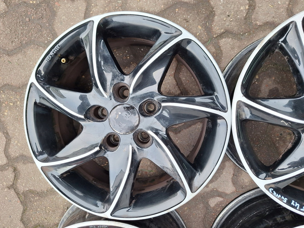 4x Alufelge 16 Zoll 7.0" 5x114.3 47ET Schwarz Hyundai I30 Proceed Rim Wheel FEL1236541084to
