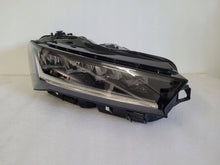 Laden Sie das Bild in den Galerie-Viewer, Frontscheinwerfer Skoda Superb 3P1941016 Full LED Rechts Scheinwerfer Headlight SCH8070255468ry