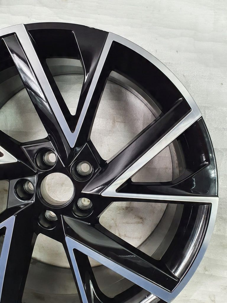 1x Alufelge 18 Zoll 7.0" 5x112 39ET 657601025G 657601025A Skoda Scala Kamiq