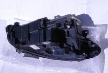 Laden Sie das Bild in den Galerie-Viewer, Frontscheinwerfer Mercedes-Benz W246 A2469066901 LED Links Headlight SCH7770659874ro