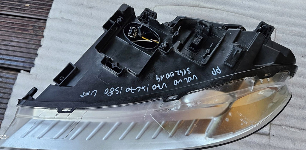 Frontscheinwerfer Volvo Xc70 31420014 Xenon Rechts Scheinwerfer Headlight