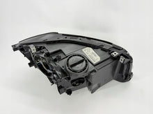Laden Sie das Bild in den Galerie-Viewer, Frontscheinwerfer BMW F11 F10 7203251-13 Links Scheinwerfer Headlight SCH4346760664td