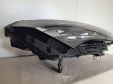 Laden Sie das Bild in den Galerie-Viewer, Frontscheinwerfer Skoda Enyaq IV 5LB941016F LED Rechts Scheinwerfer Headlight SCH5964000609wt