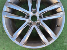 Laden Sie das Bild in den Galerie-Viewer, 1x Alufelge 18 Zoll 5x112 5G0601025AF VW Golf Vii Rim Wheel FEL1755144207yv