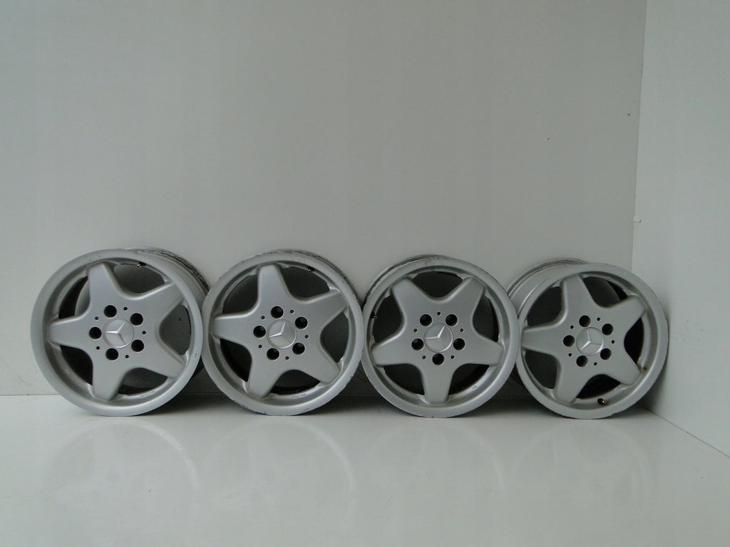 4x Alufelge 15 Zoll 7.0" 5x112 35ET Silber Mercedes-Benz Rim Wheel