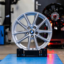 Load image into Gallery viewer, 4x Alufelge 17 Zoll 7.5" 5x112 27ET Glanz Silber 6868217 BMW G32 Rim Wheel FEL9091035895ov