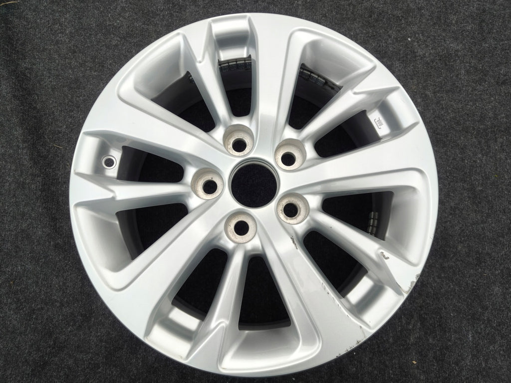 1x Alufelge 16 Zoll 6.5" 5x114.3 45ET Silber 42611-0DK50 Toyota Yaris Cross FEL9824679632ic