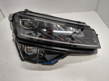 Load image into Gallery viewer, Frontscheinwerfer Skoda Karoq 57B941016D Rechts Scheinwerfer Headlight SCH5116940283ub