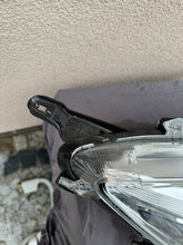 Laden Sie das Bild in den Galerie-Viewer, Frontscheinwerfer Mitsubishi Space Star 8301D446 Full Led Rechts oder Links