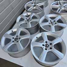 Laden Sie das Bild in den Galerie-Viewer, 4x Alufelge 17 Zoll 7.5" 5x112 42ET A1724013602 Mercedes-Benz Viano Rim Wheel FEL3448654437mj