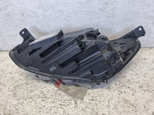Load image into Gallery viewer, Frontscheinwerfer Ford Focus JX7B-13E016-AJ Rechts Scheinwerfer Headlight SCH2818251293me