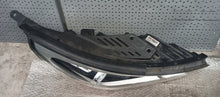 Laden Sie das Bild in den Galerie-Viewer, Frontscheinwerfer Hyundai I30 III 92102G4100 Rechts Scheinwerfer Headlight SCH7511390587ky
