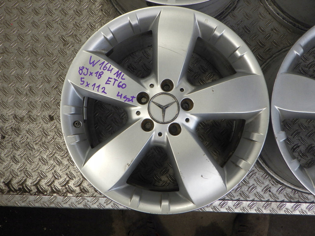 4x Alufelge 18 Zoll 8.0" 5x112 60ET Glanz Silber A1644010302 Mercedes-Benz W164