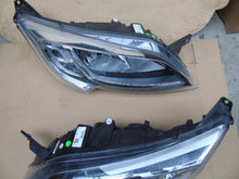 Laden Sie das Bild in den Galerie-Viewer, Frontscheinwerfer Fiat Ducato 1440924780- LED Ein Stück (Rechts oder Links) SCH2965995155hk