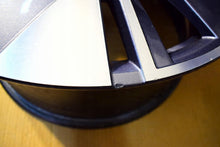 Laden Sie das Bild in den Galerie-Viewer, 1x Alufelge 19 Zoll 8.0&quot; 5x112 45ET Glanz Grau 5LA601025A Mg Enyaq Rim Wheel